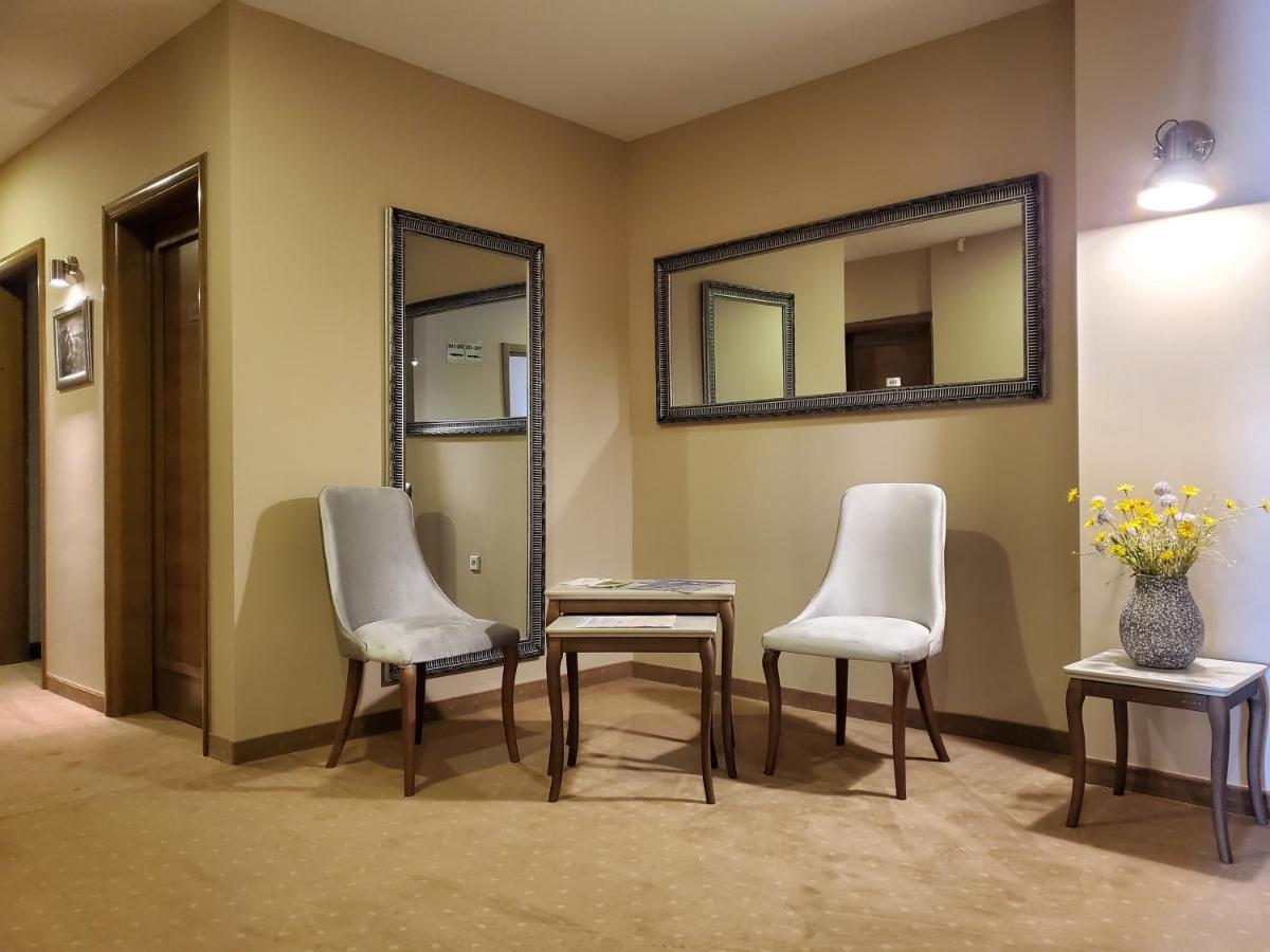 Hotel Argentum Gnojnice Eksteriør billede